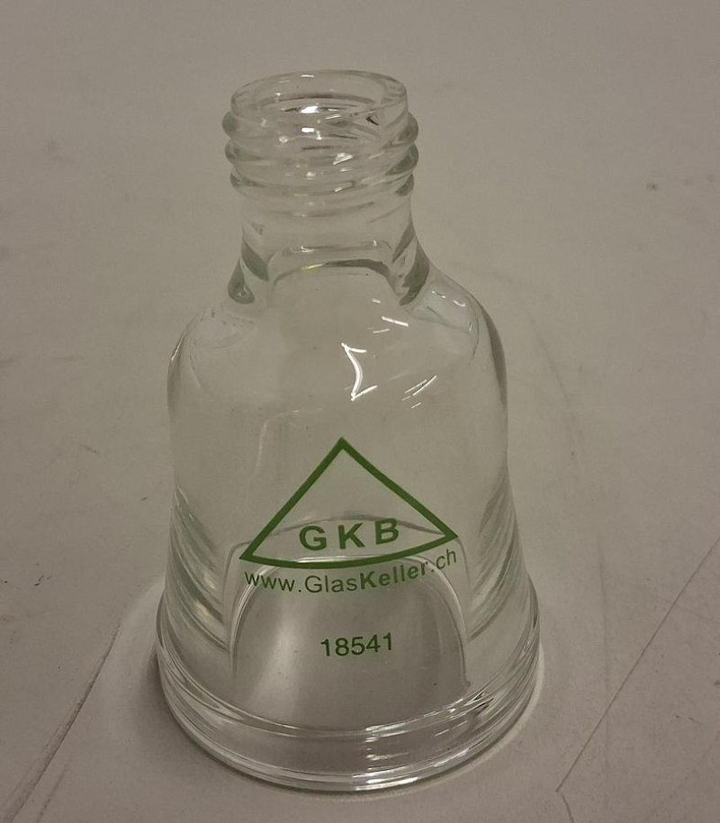GKB Labor-Glastrichter 18541 – Präzisionsglas aus der Schweiz für den professionellen Laboreinsatz