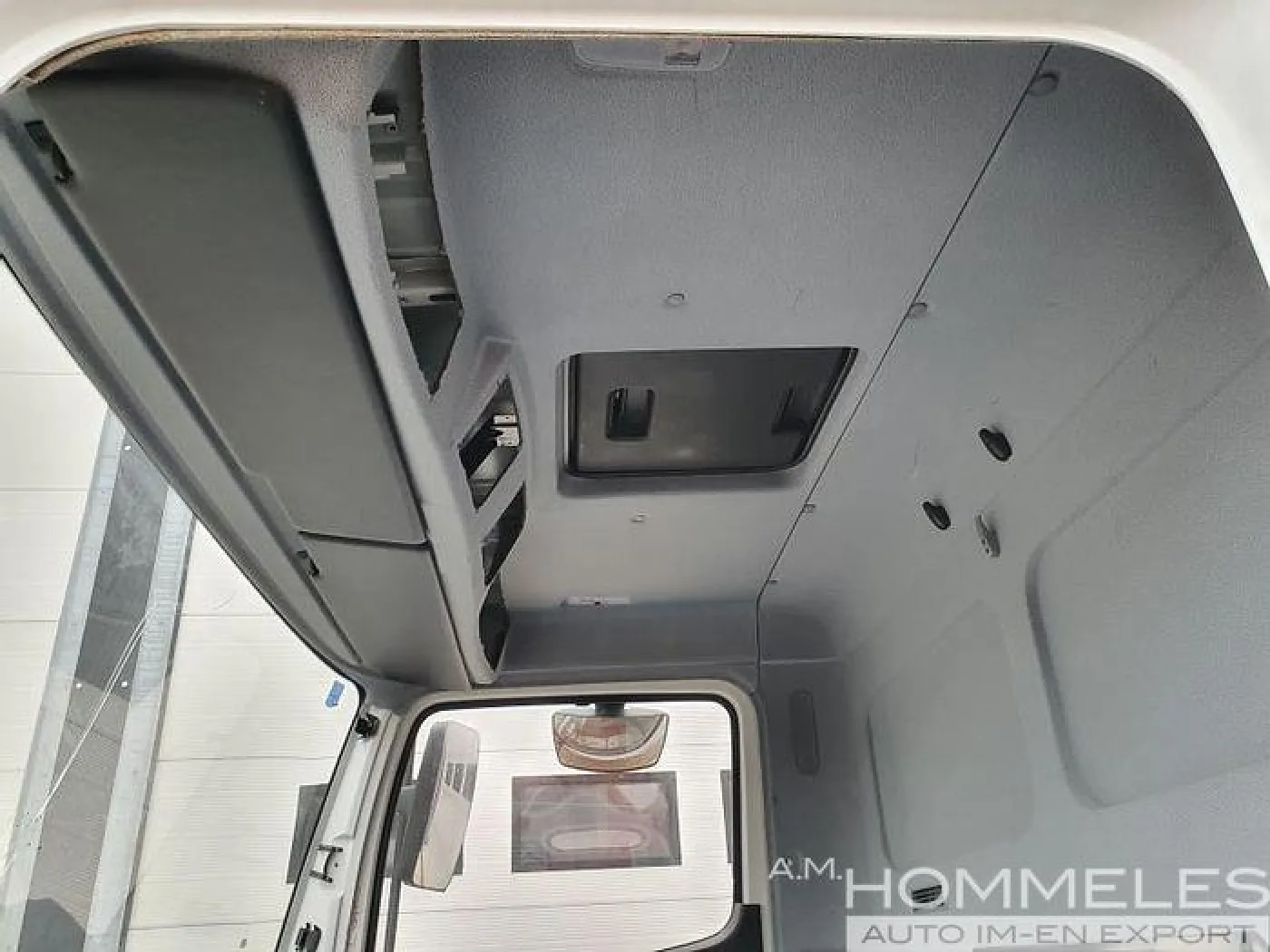 Mercedes atego cabin - 5