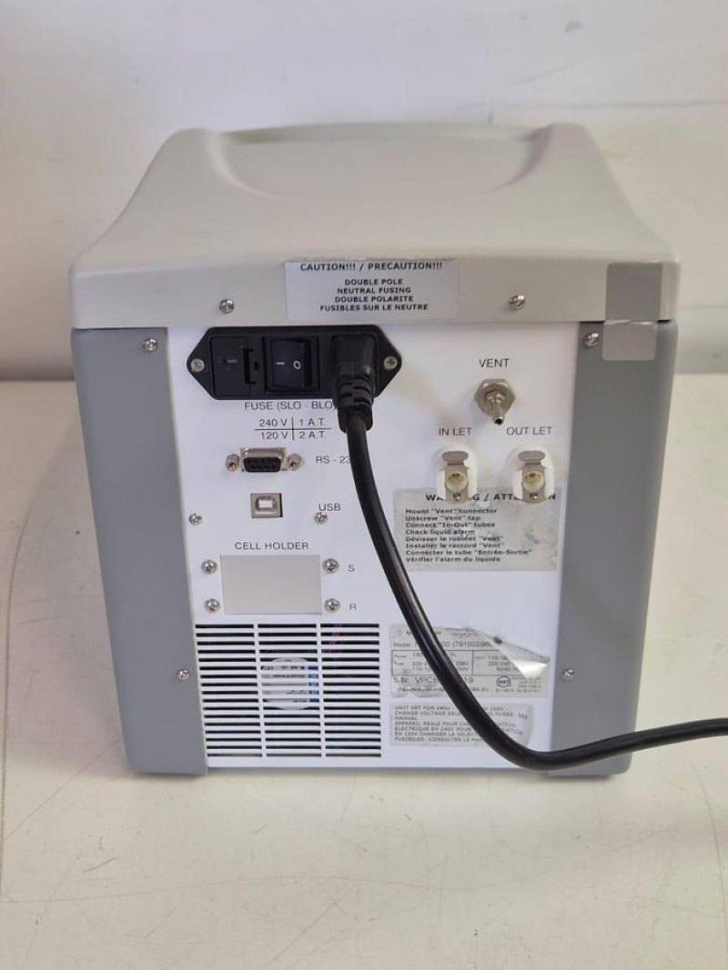 Agilent PCB1500 Water Peltier System