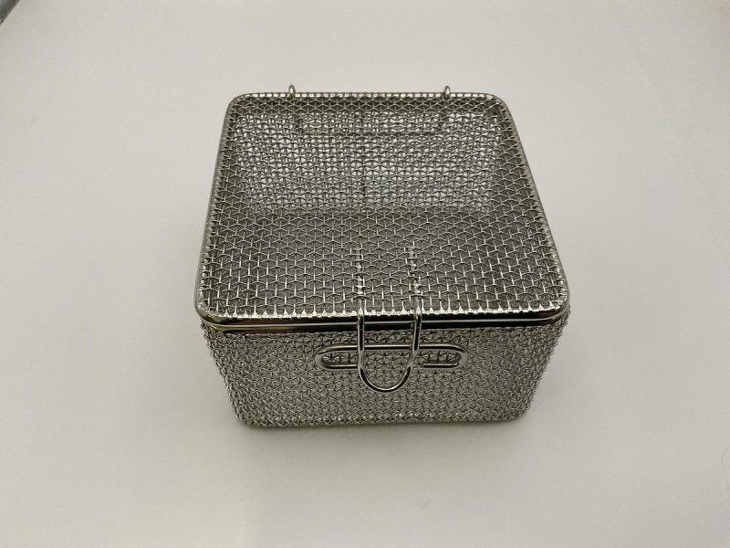 Case 105 x 105 x 65mm