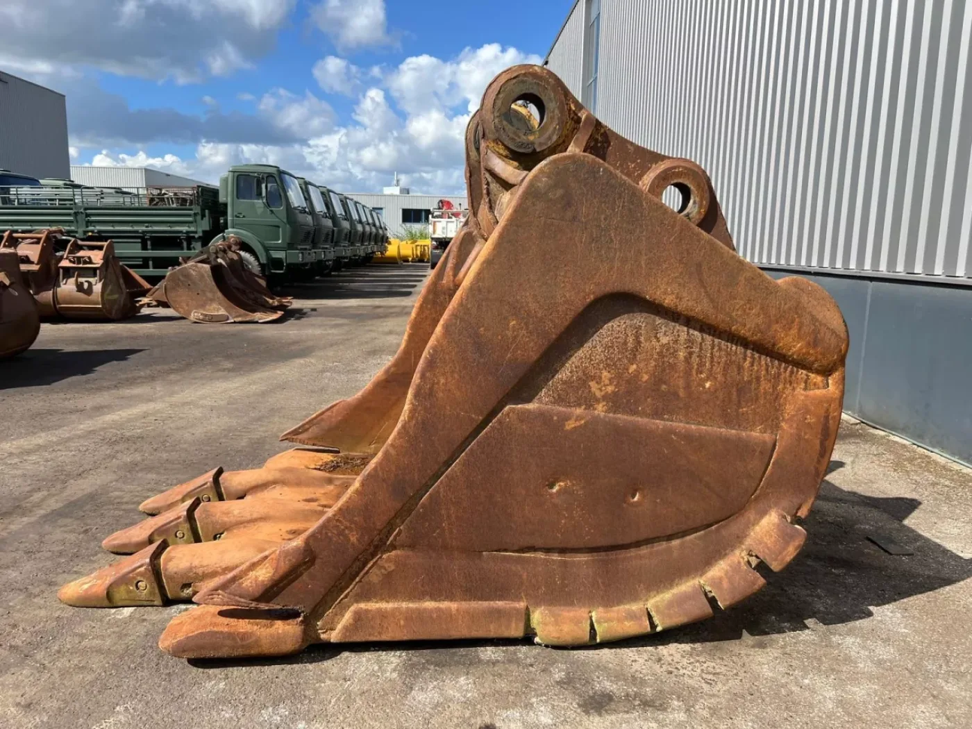 Excavator bucket - 2