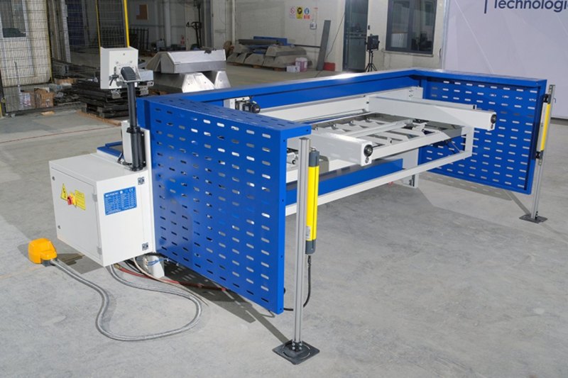 Motorische Tafelschere EMS 3220