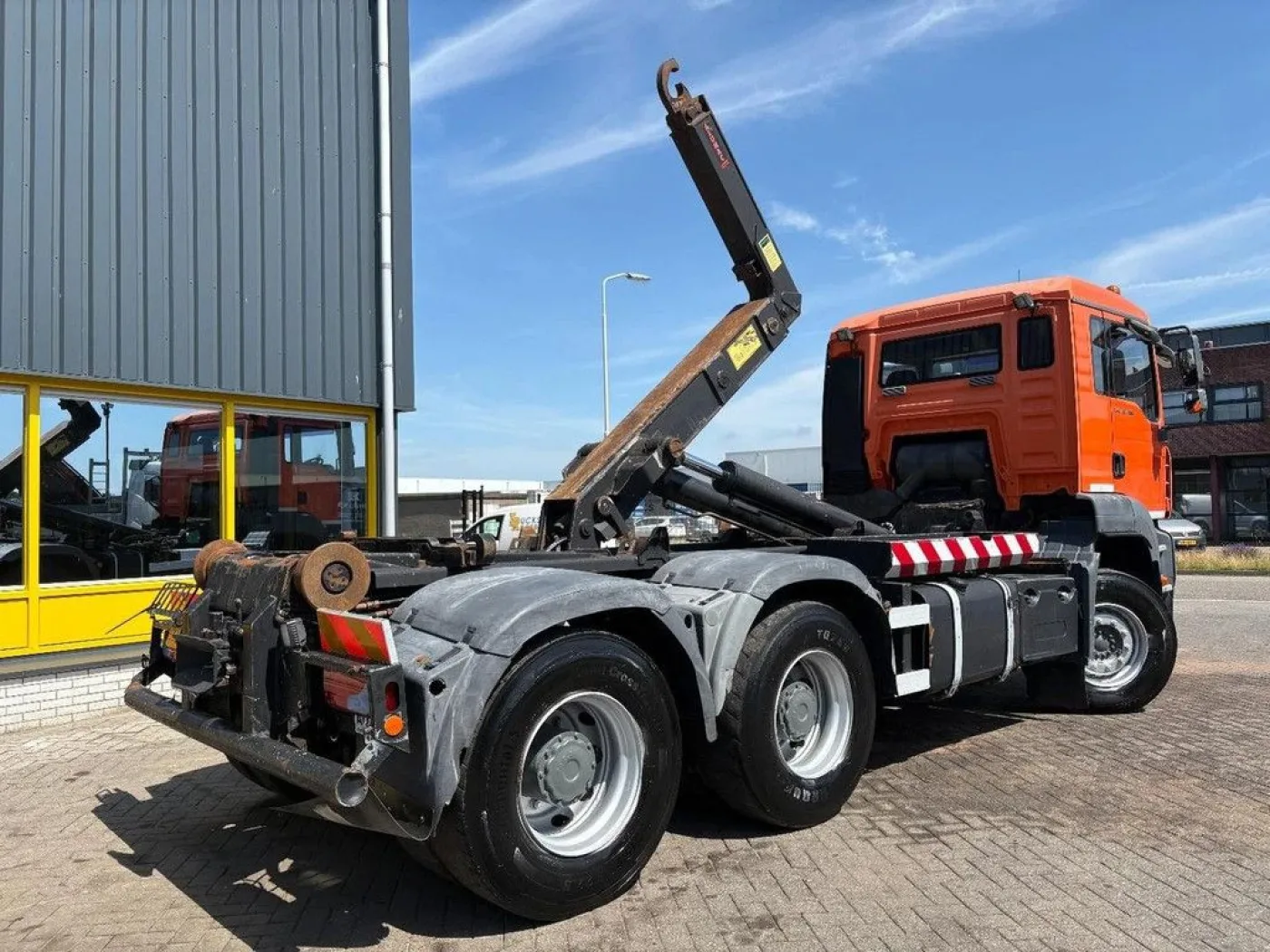 MAN Tga 26.360 + 6X4 + Hook Arm System + Manual + Big Axles - 4