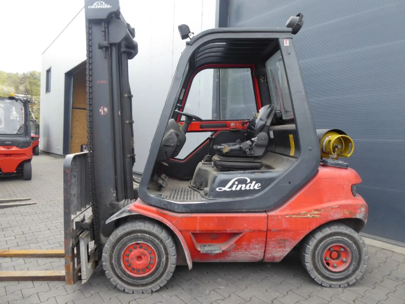 Linde H25T-03 - 3