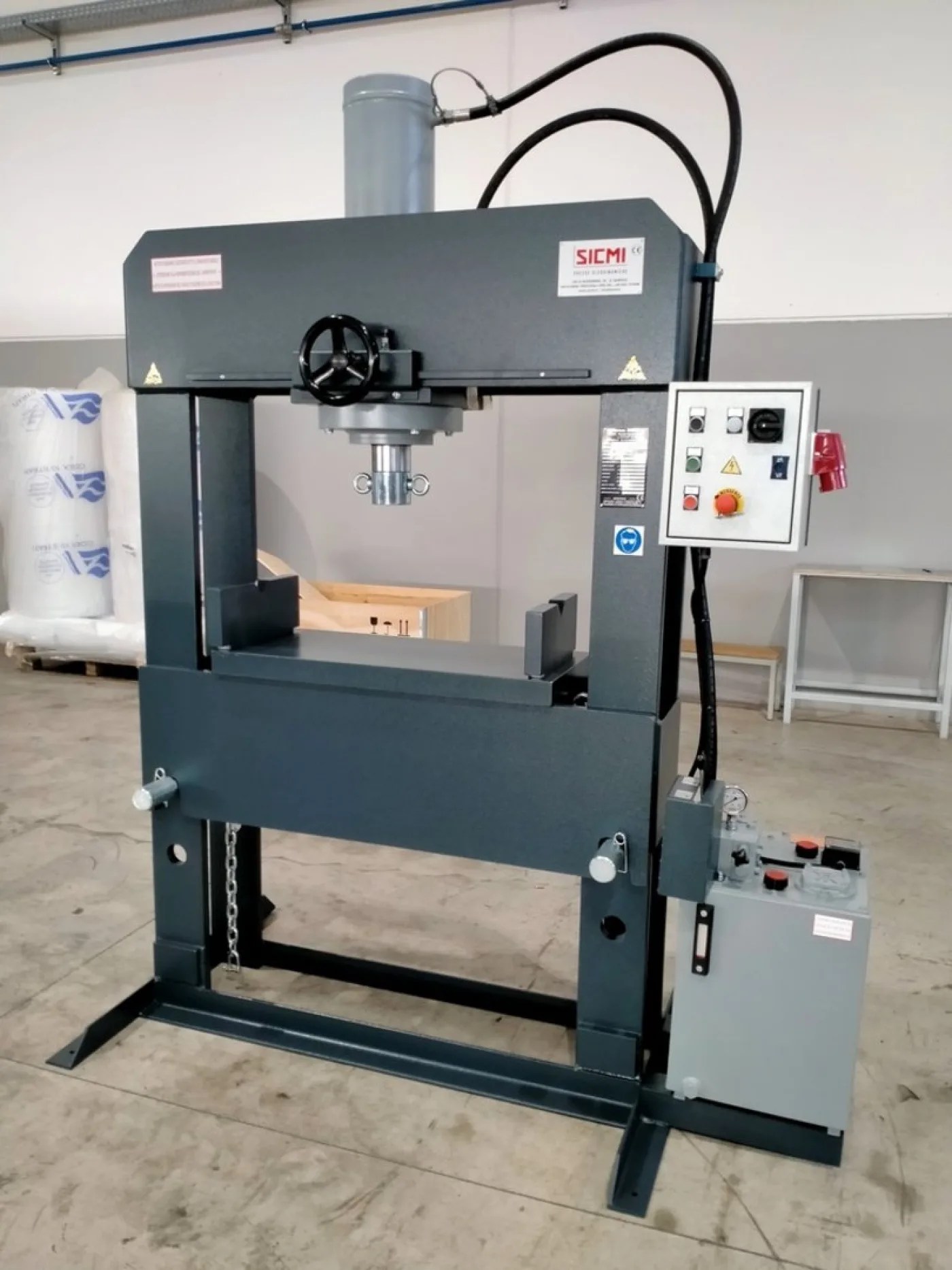 Hydraulische Werkstattpresse PSS 100 M - 7