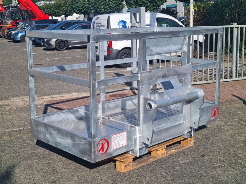 Manitou Material Korb