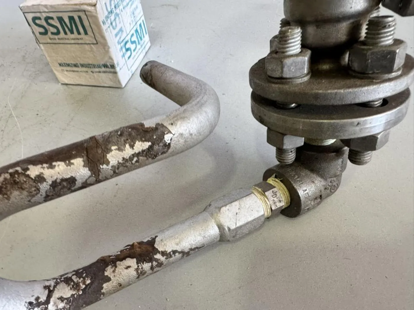 Instrument manifold valve - 5