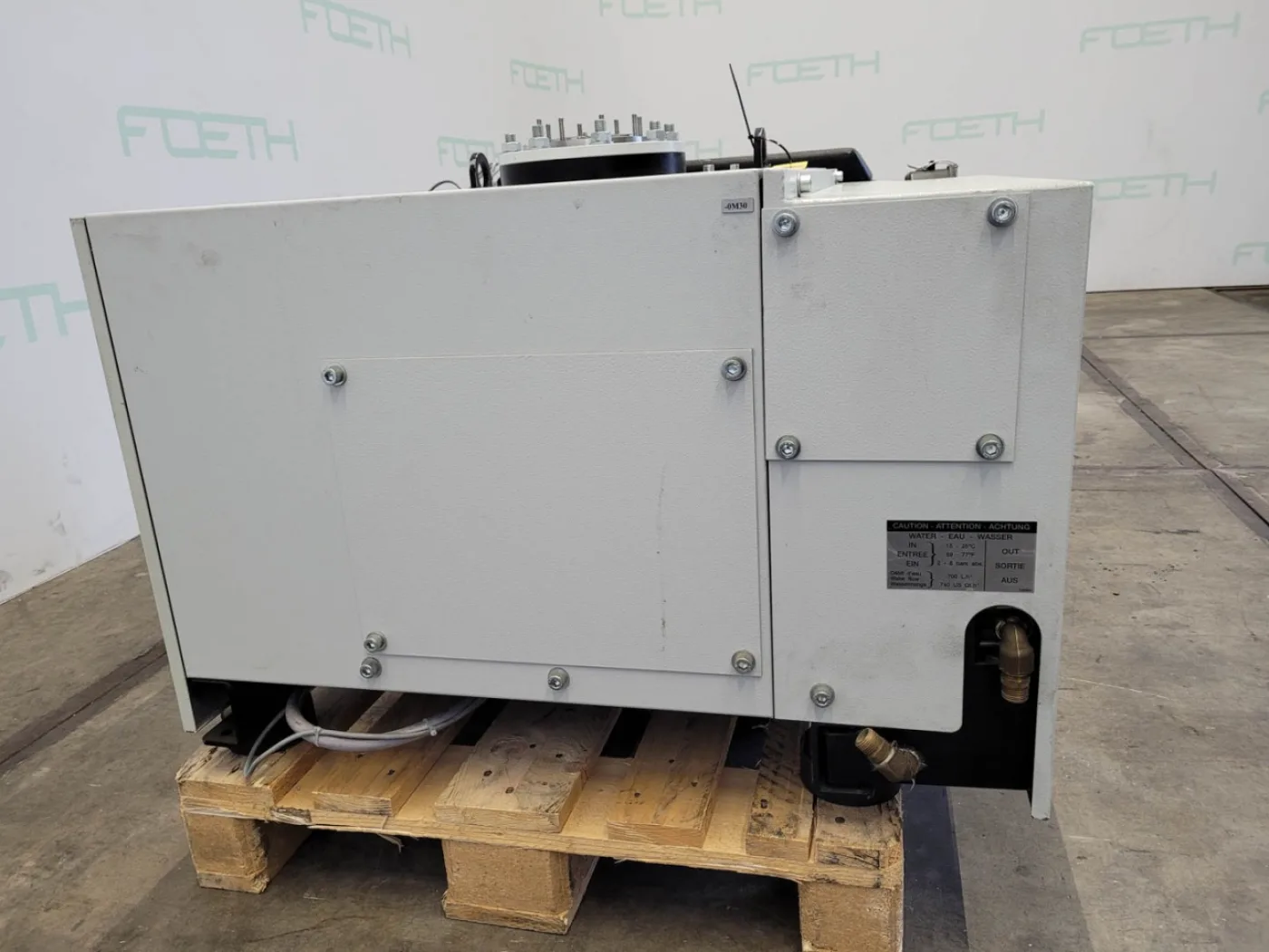 Leybold SOGEVAC SV630B - Vacuum pump - 6