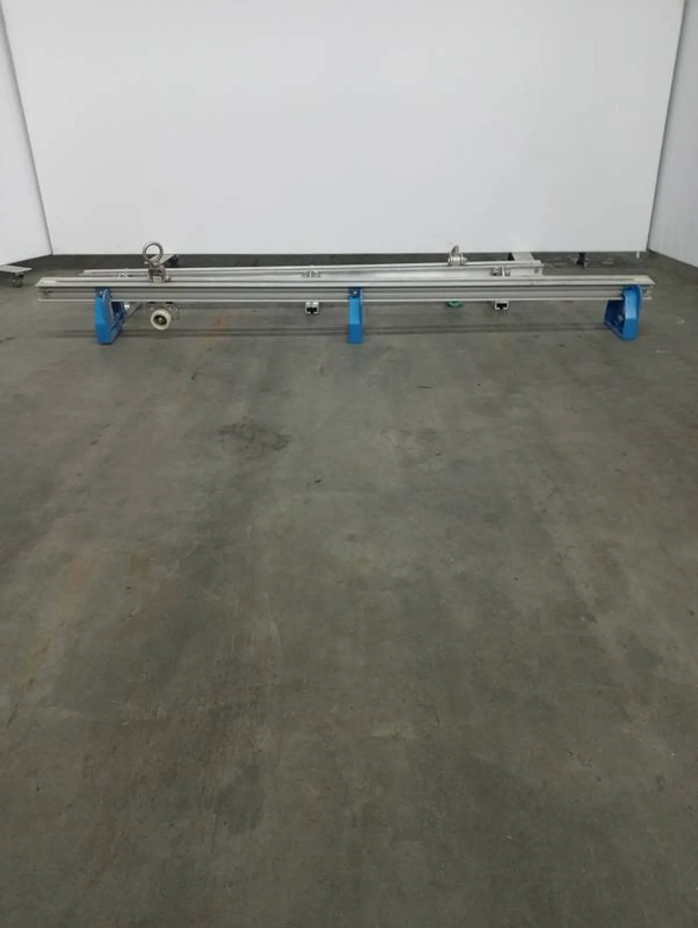 Beam for hanging saws - 1