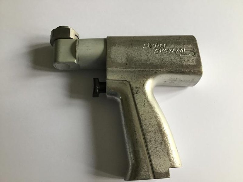 Stryker 4208