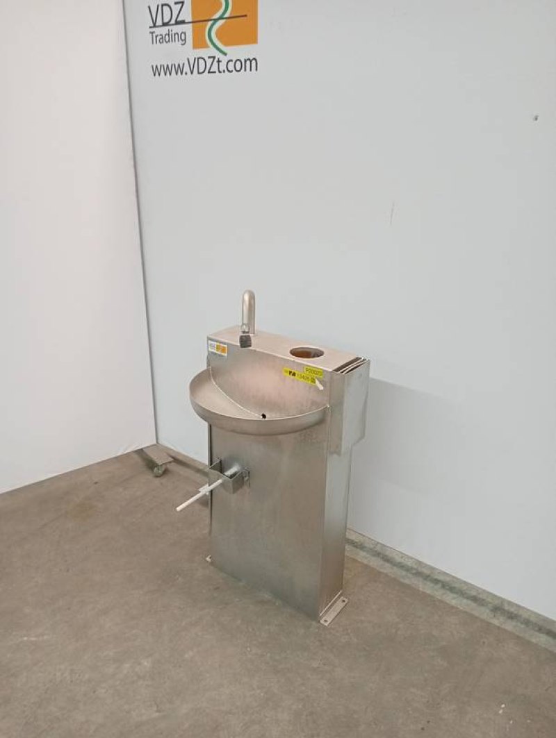 Wash basin incl sterilizer