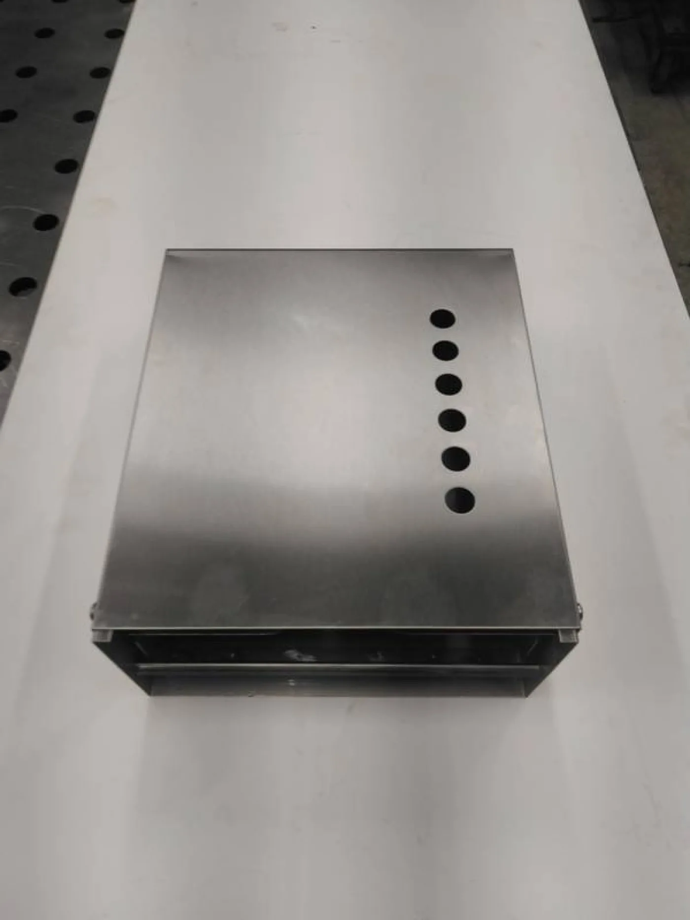 Paper towel dispenser - 4