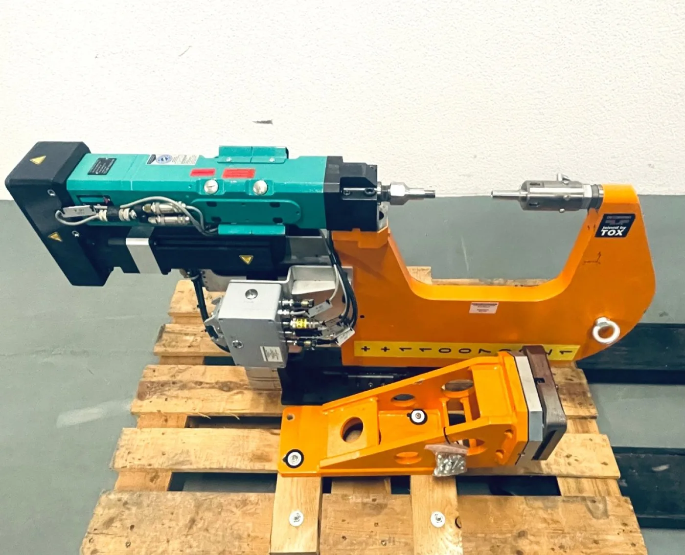 Tox Pressotechnik Clinchzange mit Servoantrieb TZ 05.656377 - 3