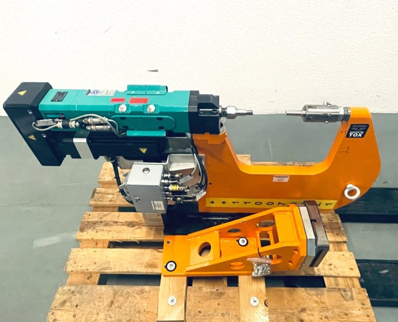 Tox Pressotechnik Clinchzange mit Servoantrieb TZ 05.656377