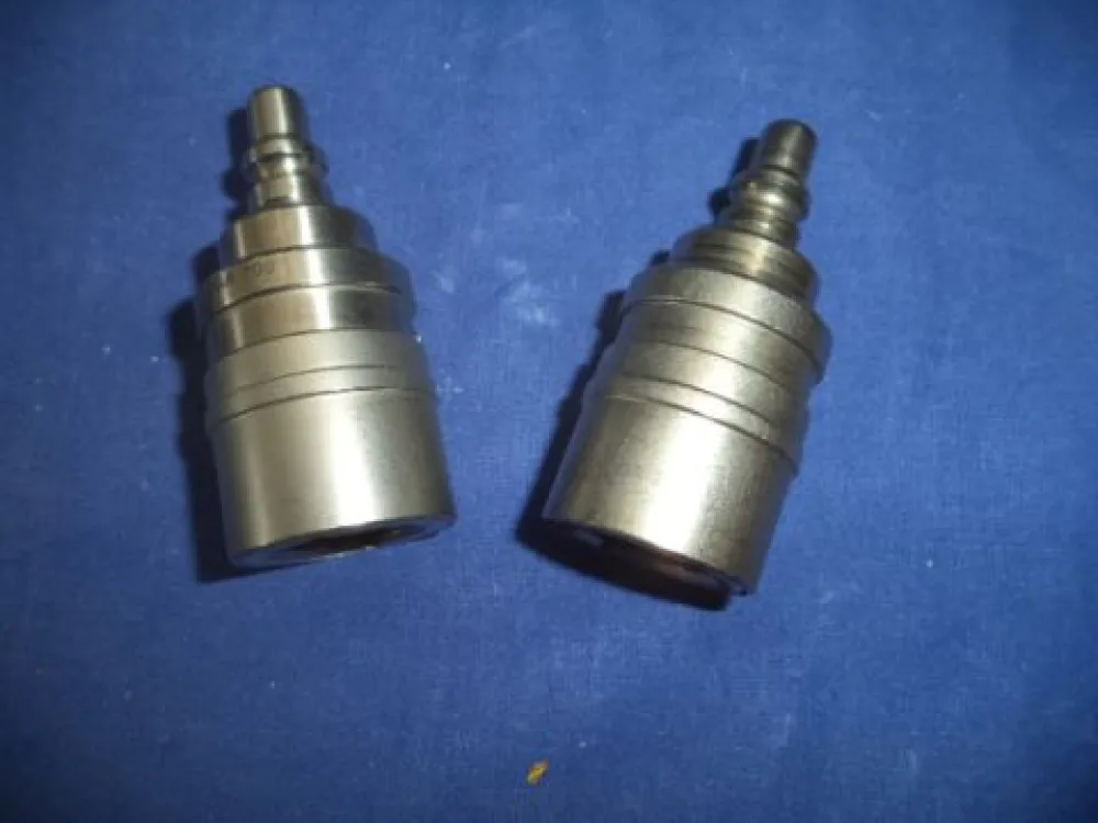 Universal Battery Charger II (Gebraucht, sehr gut)