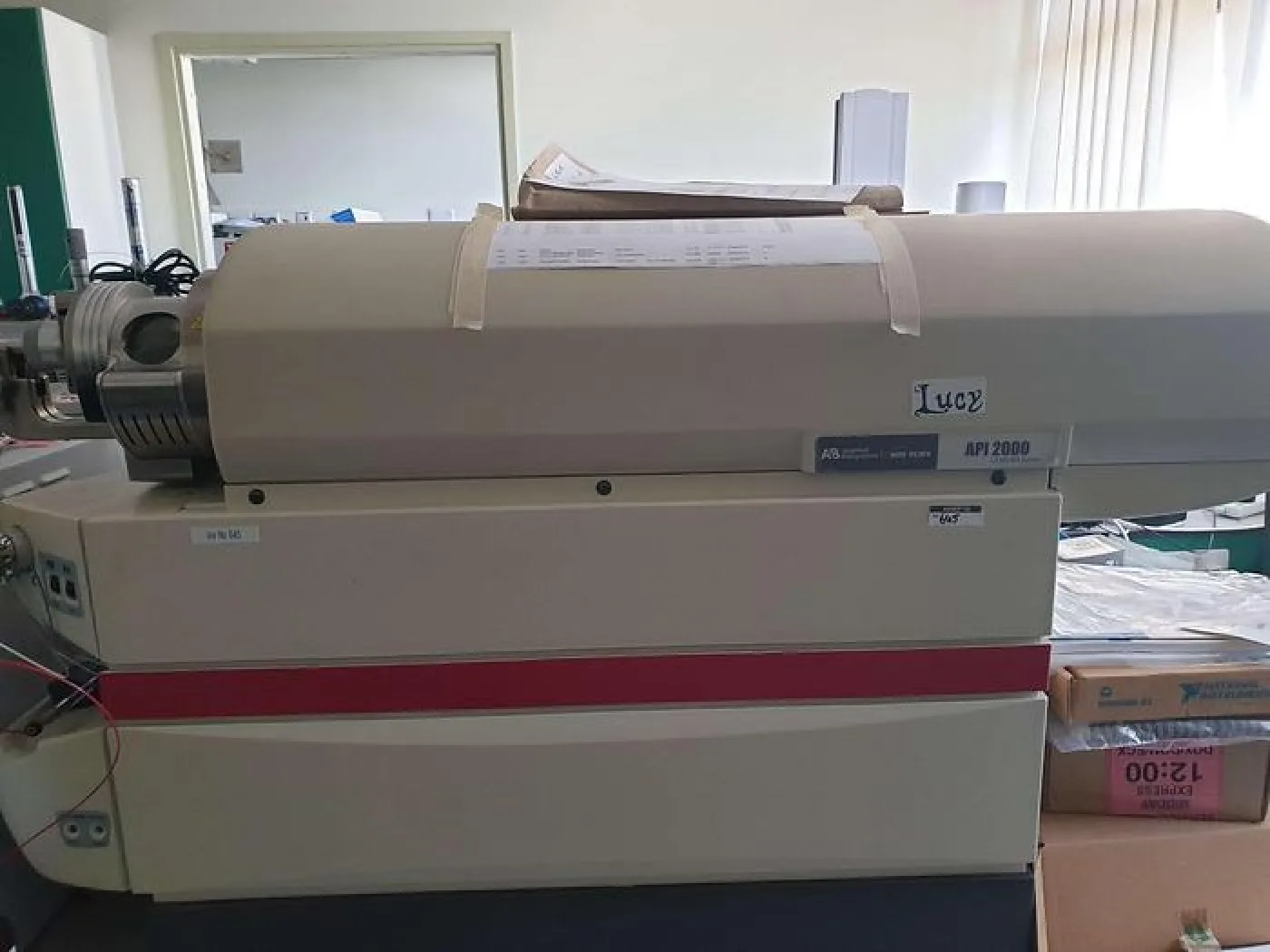 Applied Biosystems API 2000 MDS SCIEX LC/MS/MS - 3