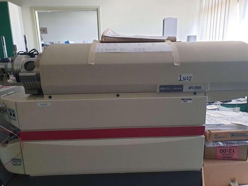 Applied Biosystems API 2000 MDS SCIEX LC/MS/MS