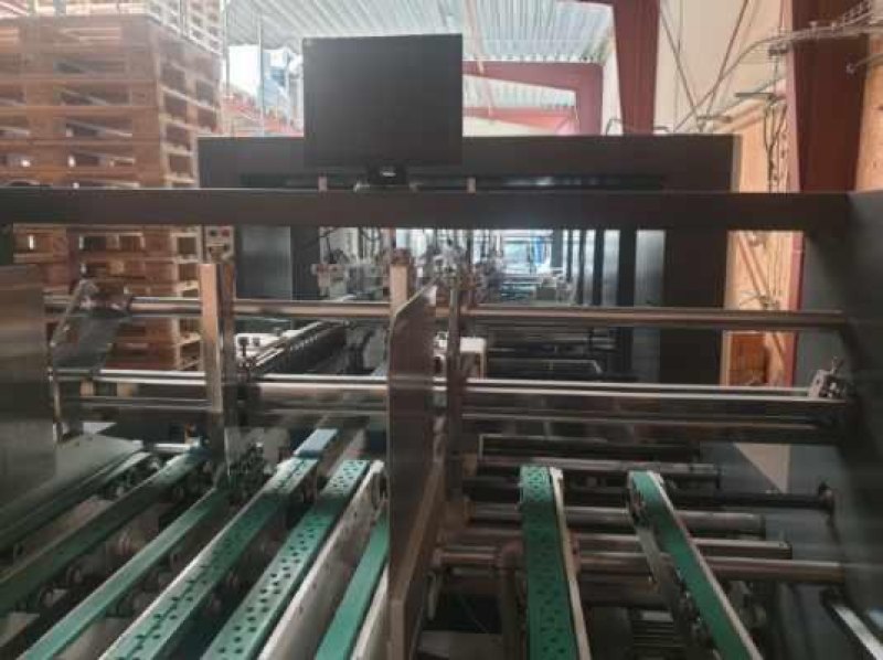 Pagaoke GK 1450 PC Folder Gluer