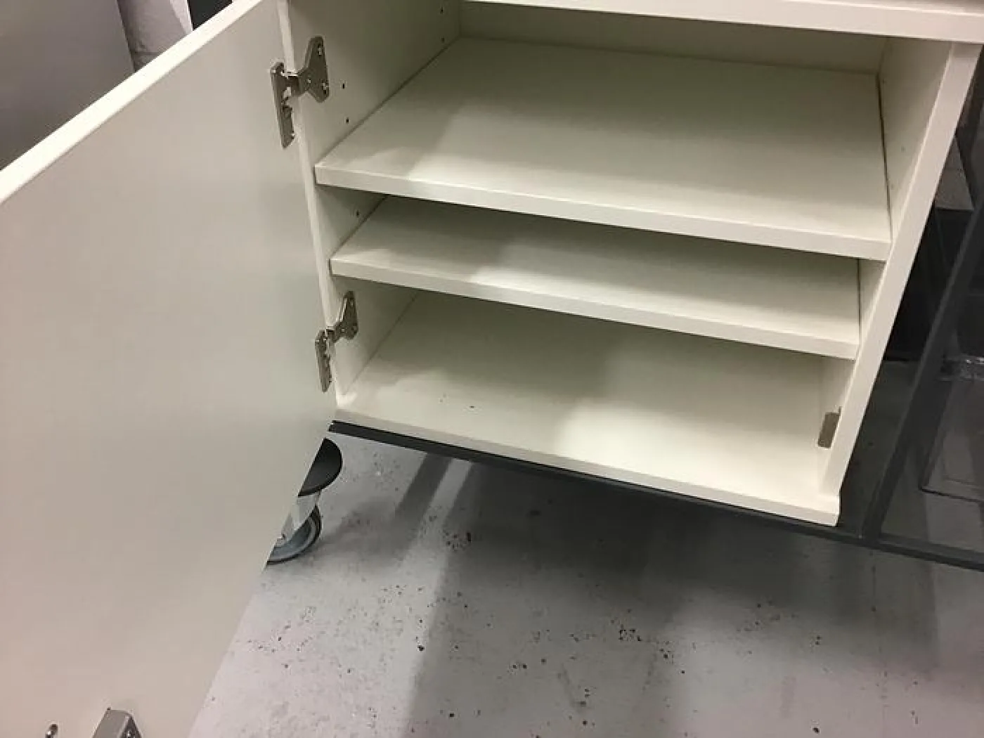 Drug Trolley - 5