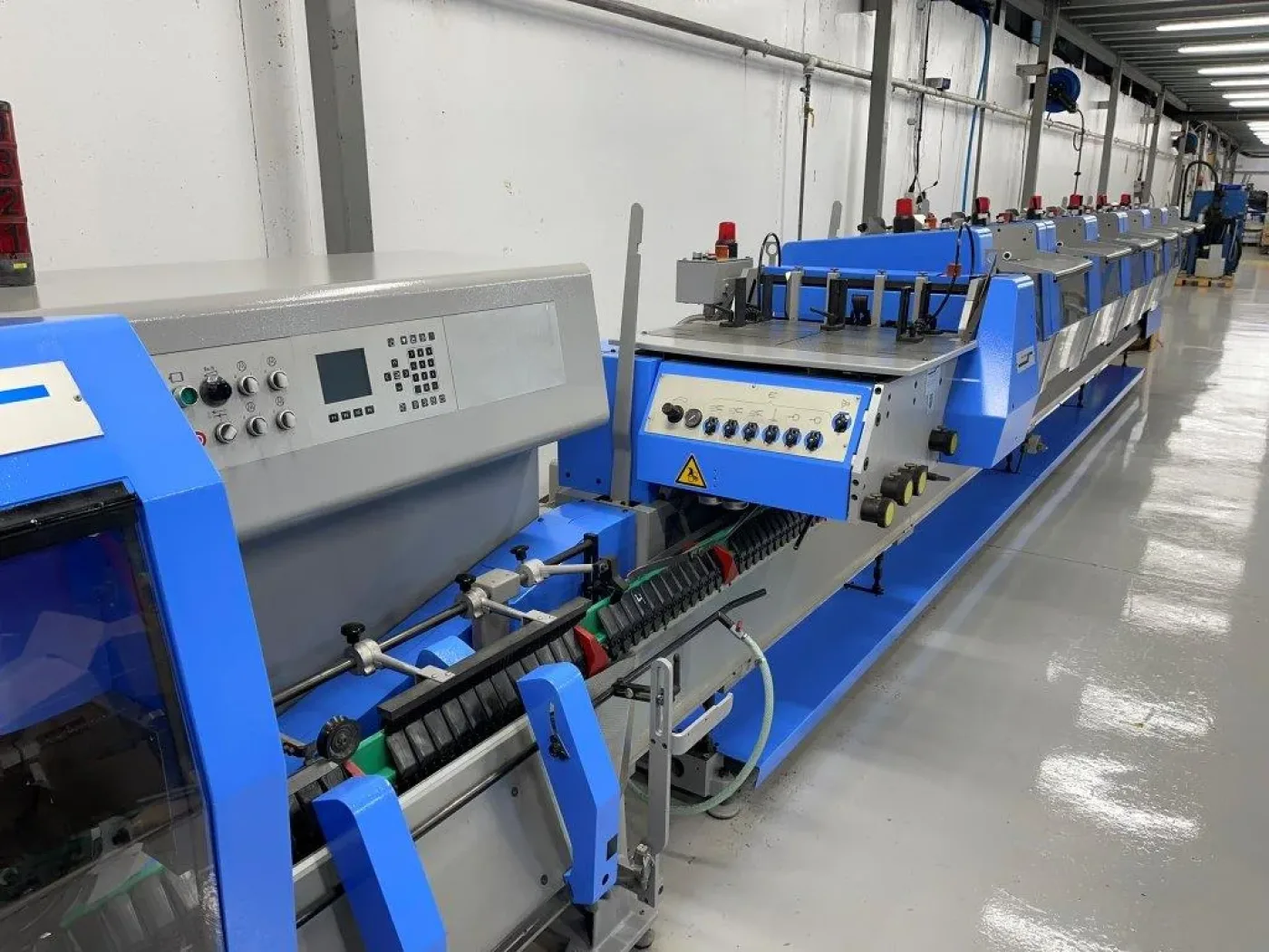 Muller Martini Bravo saddle stitcher - 3