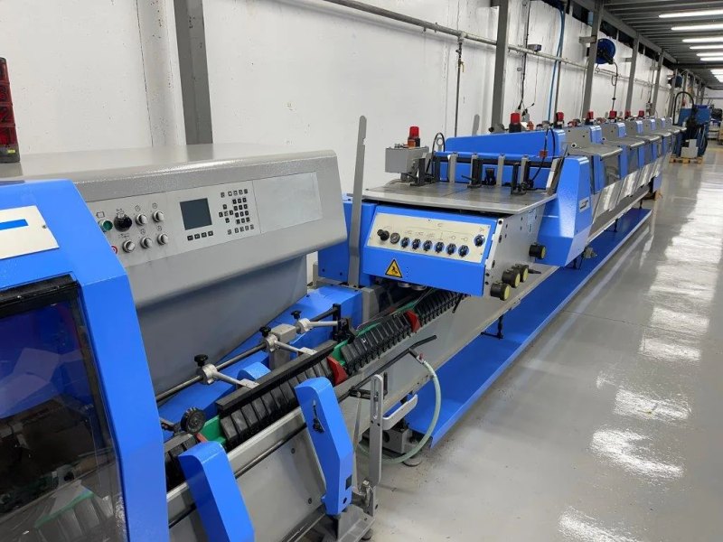 Muller Martini Bravo saddle stitcher