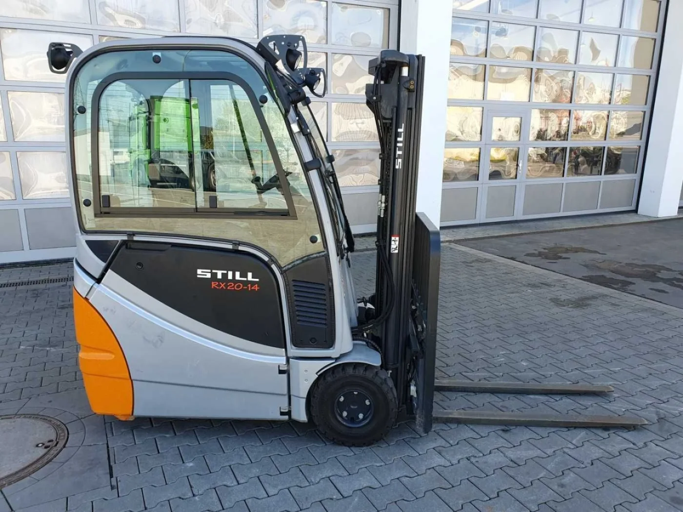 Still RX20-14 / 2016 / Triplex: 4.60m! / 271h / SS - 2