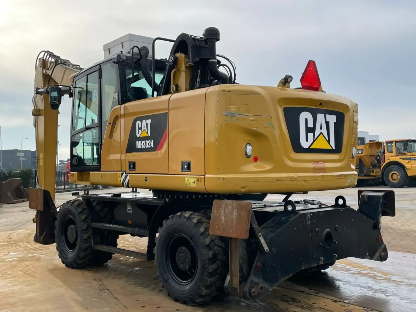 Caterpillar MH3024 - 6