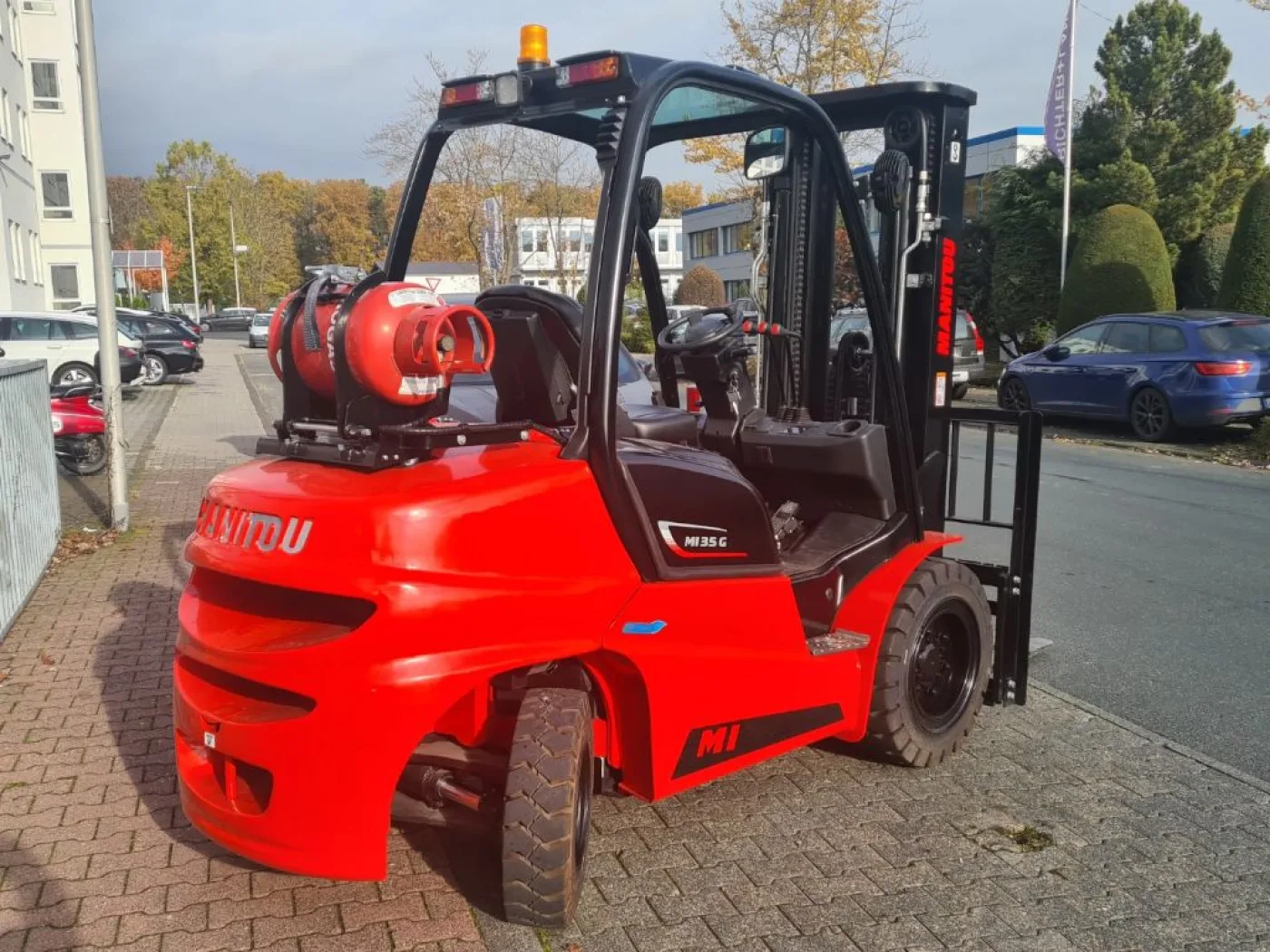 Manitou MI 35 Gas Triplex - 2
