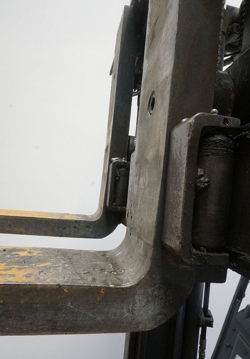 Frontstapler Linde E 30 RL 387 (2017)