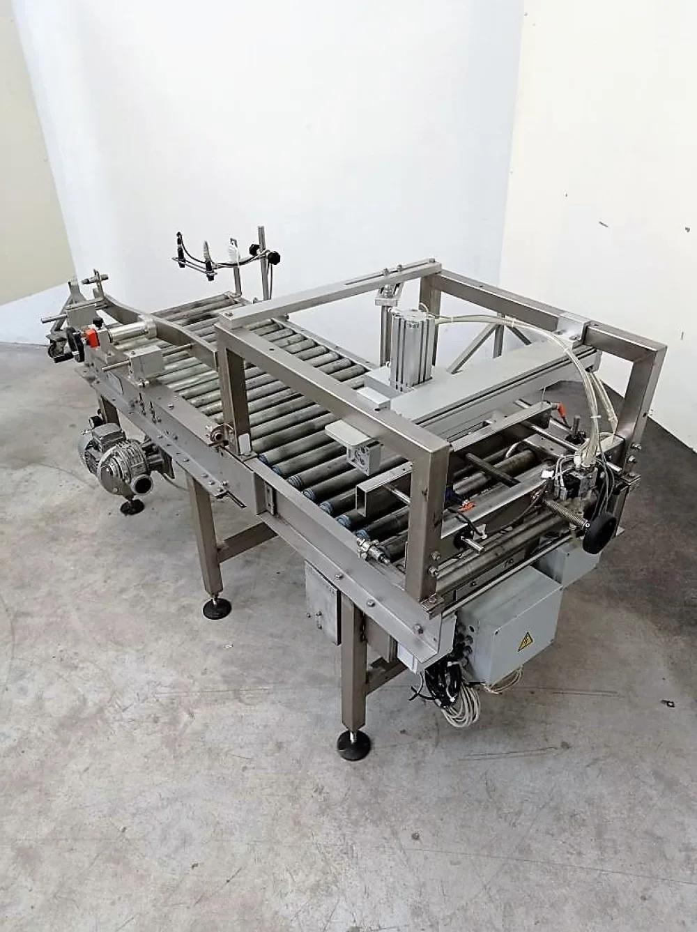 RULLIERA MOTORIZZATA CON SCARICO PNEUMATICO – TAM – MOD. TR KRM