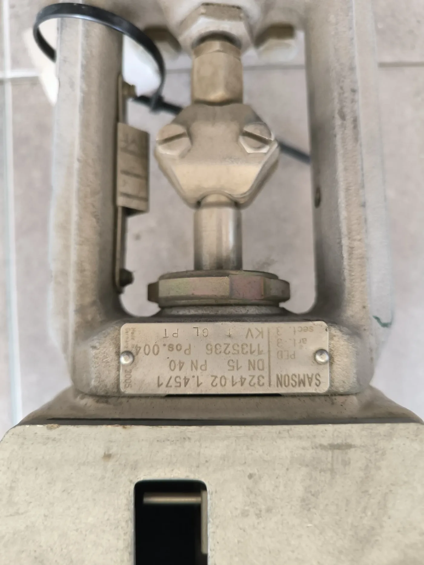 PROPORTIONAL VALVE SAMSON DN15 PN40 WITH PNEUMATIC ACTUATOR 324102 - 3