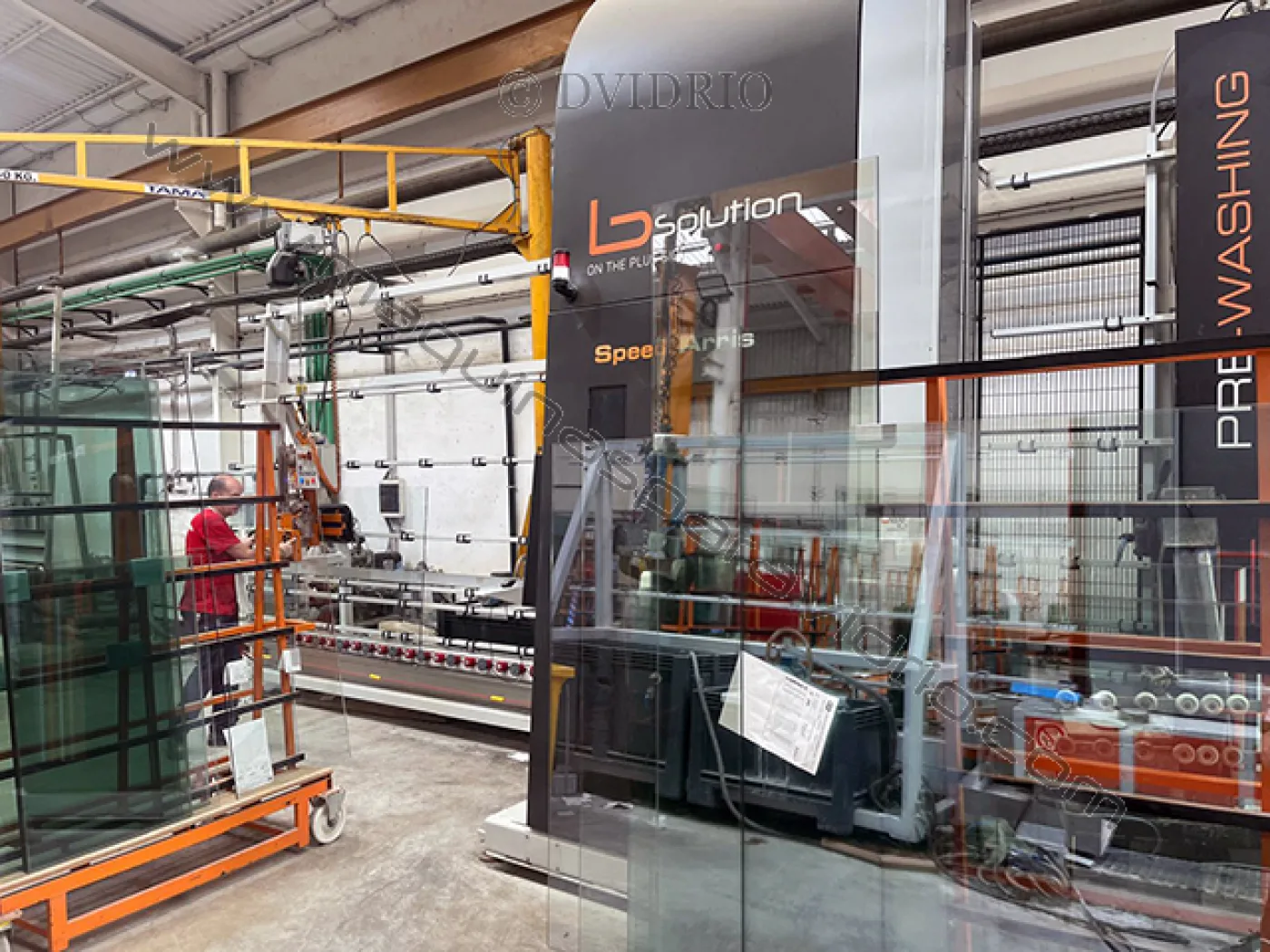 LINEA DE DOBLE ACRISTALAMIENTO LISEC - 4