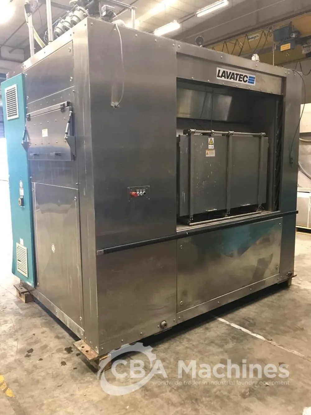 2004 Washer Extractor Lavatec LX355 - 240kg