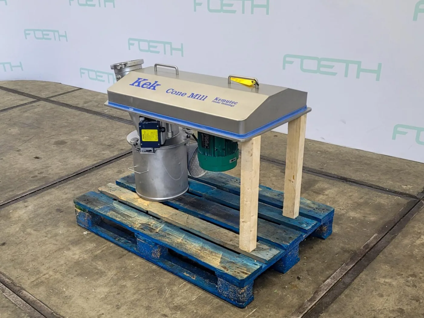 Kek Kemutec CM 220 - Sieve granulator - 6