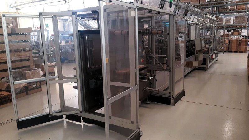 TERMOFORMATRICE E RIEMPITRICE – VALMATIC – MOD. VT240