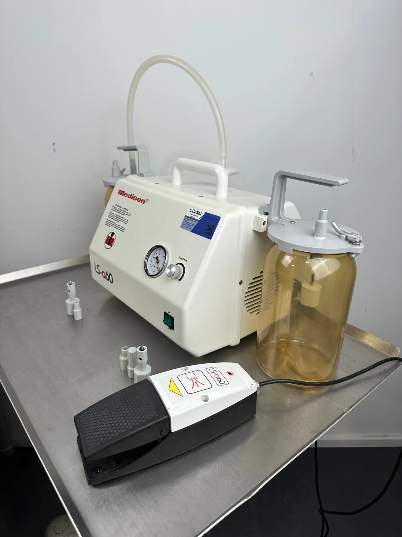 Medicon LS-a60 Absauger -0,95 bar inkl. Fusschalter Lipectomie - 4