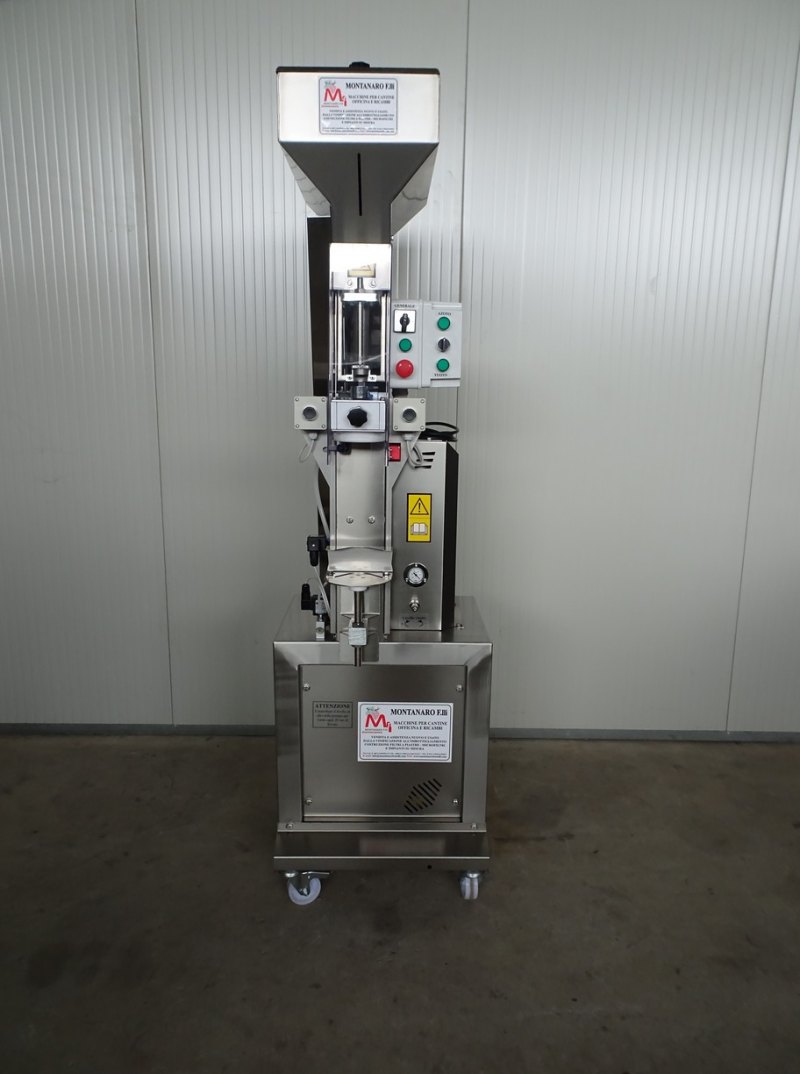 SEMI-AUTOMATIC CORKING MACHINE MF 35 WITH VACUUM NEW MACHINE