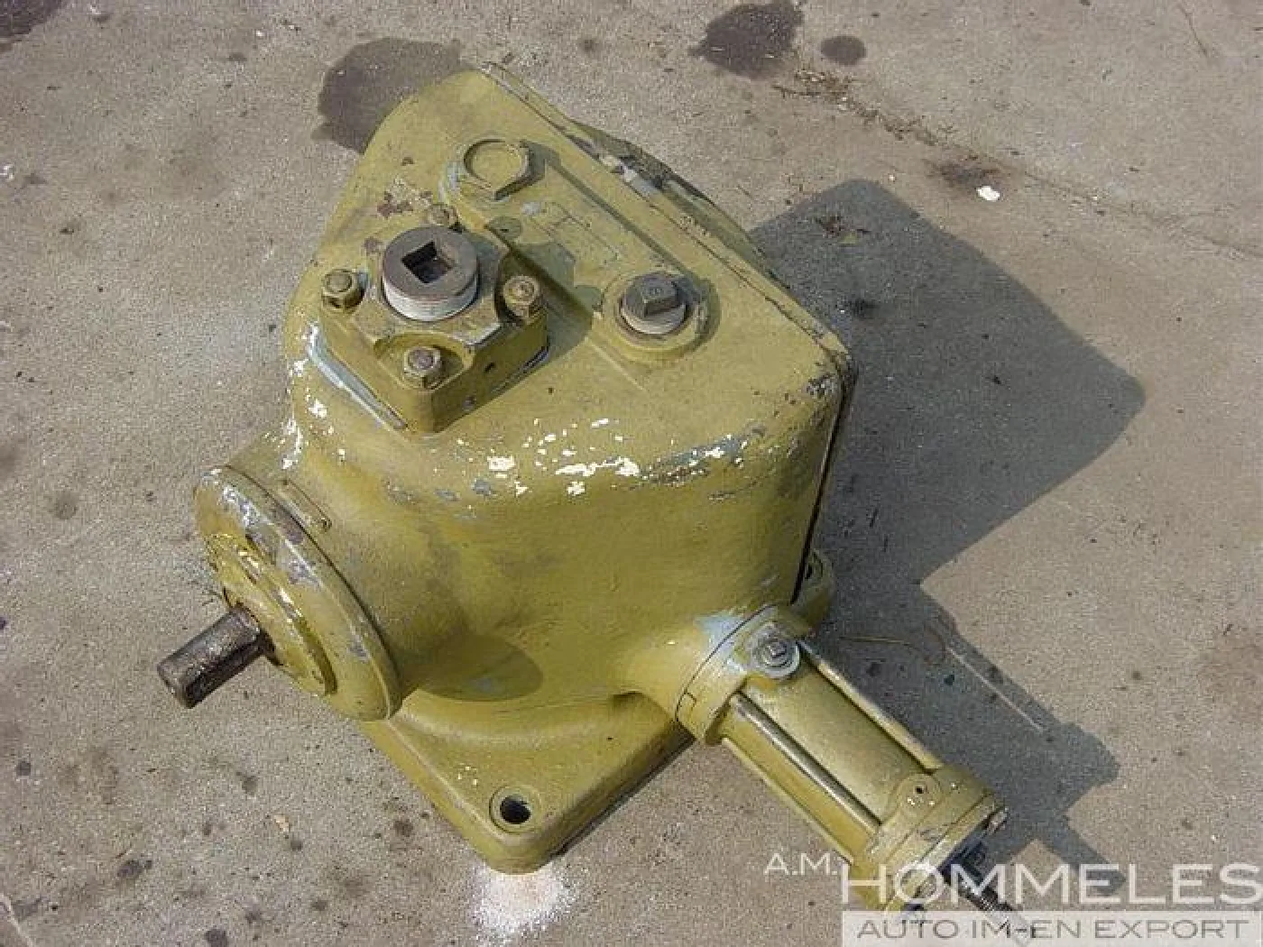 VICKERS variable displacement piston pump - 2
