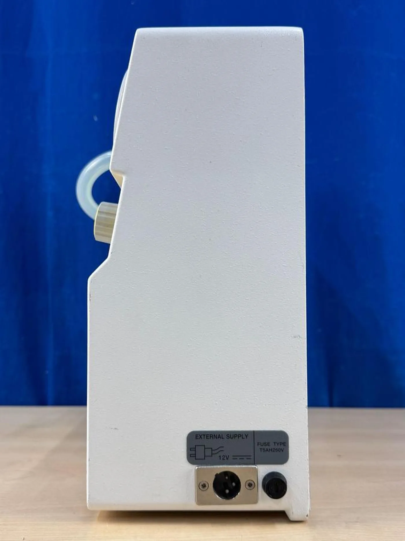 MGE Sam 420 Abbott High Flow Vacuum Pump YOM: 2005 - 5
