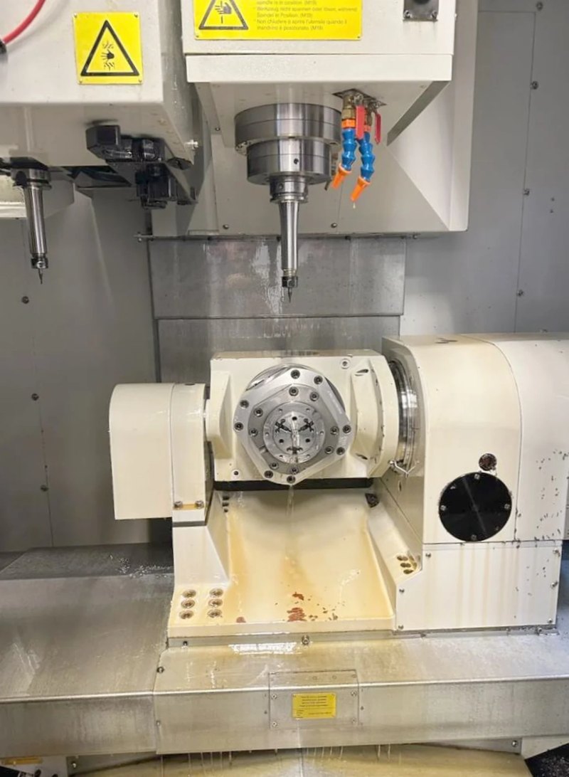 022602 - SCHAUBLIN 51 5AX CNC