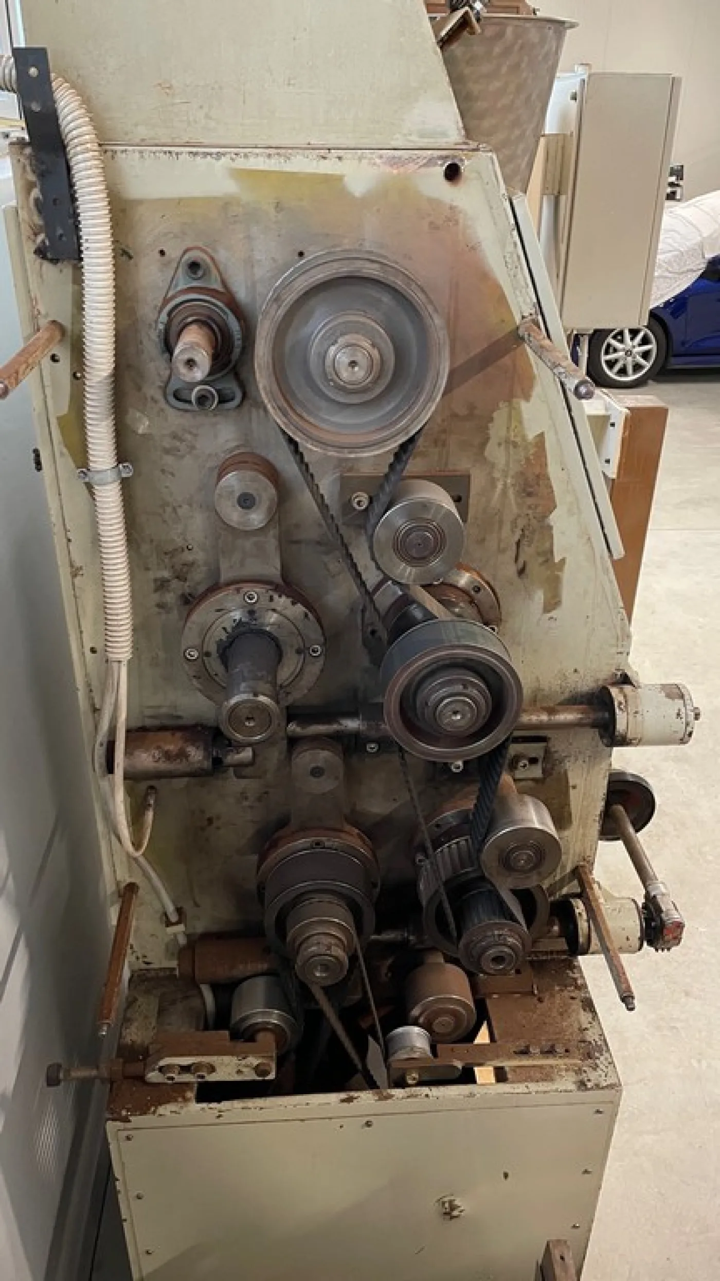 INDUSTRIAL GRINDER/MILL/REFINER FIRM VITTORIA, SECOND-HAND MACHINE - 4