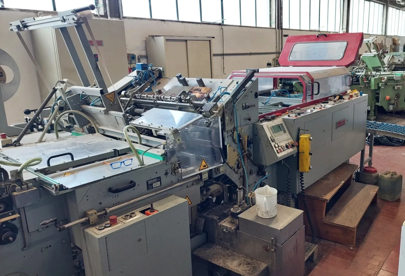 Horauf BDM 60 máquina de hacer tapas - 6