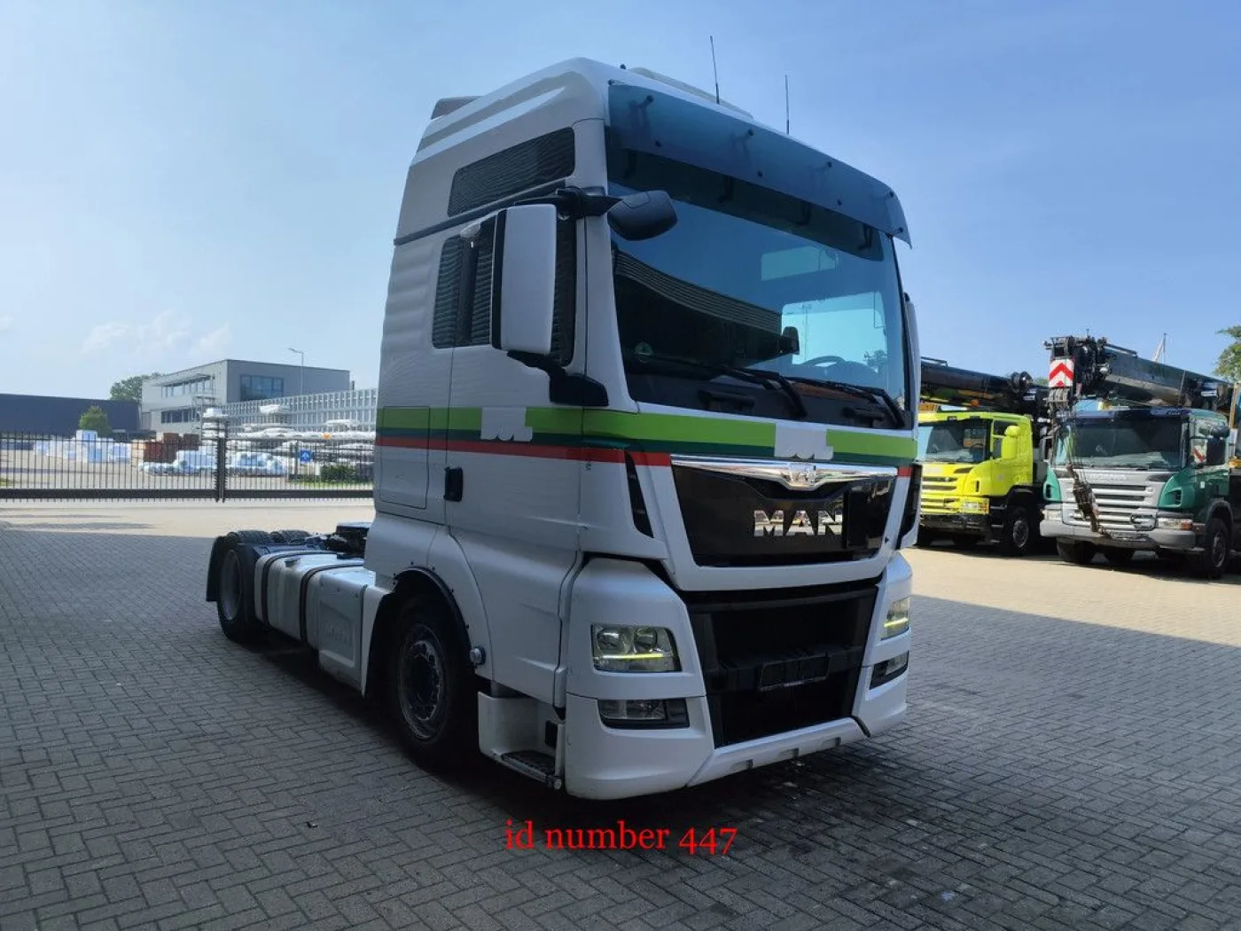MAN TGX 18.440 4x2 Euro 6 Mega! - 5
