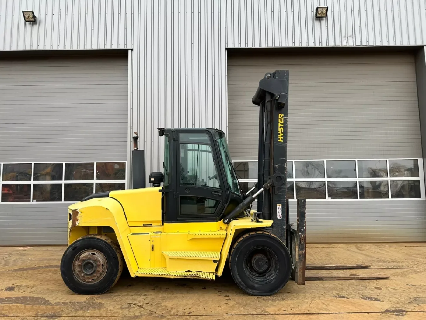 Hyster H12XM-6 - 5