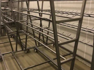 Air chilling trolleys