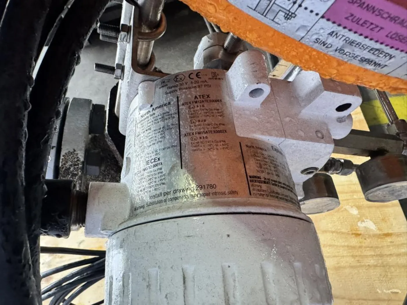 AVA (AVA Alms Valve Agency, manufactured by Emme Technology Srl) Pneumatic quarter-turn valve actuator - 6