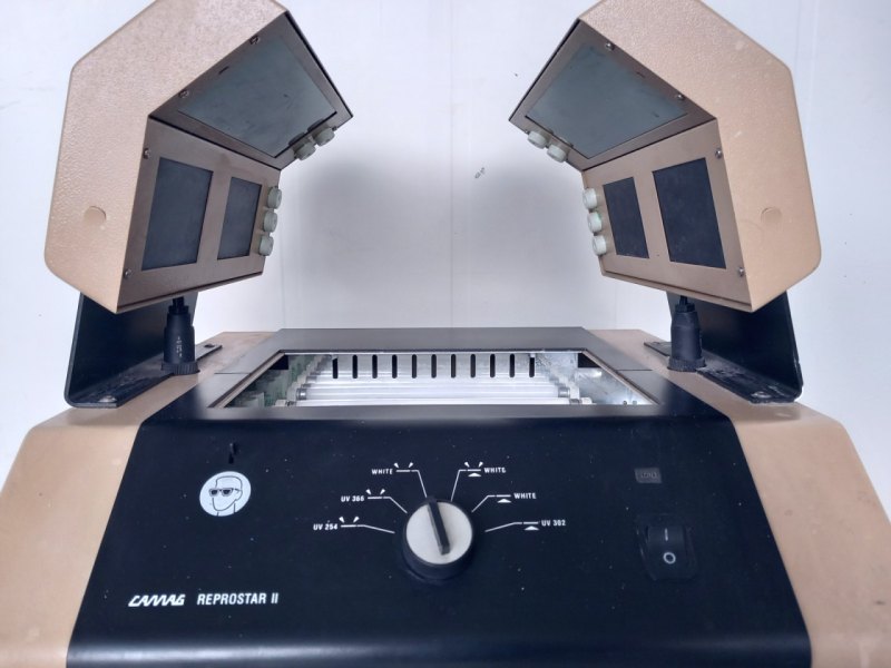 TRANSILLUMINATORE UV – CAMAG – MOD.REPROSTAR