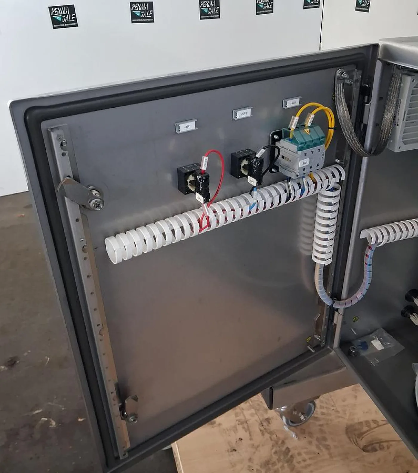 Laetus GmbH MV-Cell Integrationseinheit Typ BL415 - 6