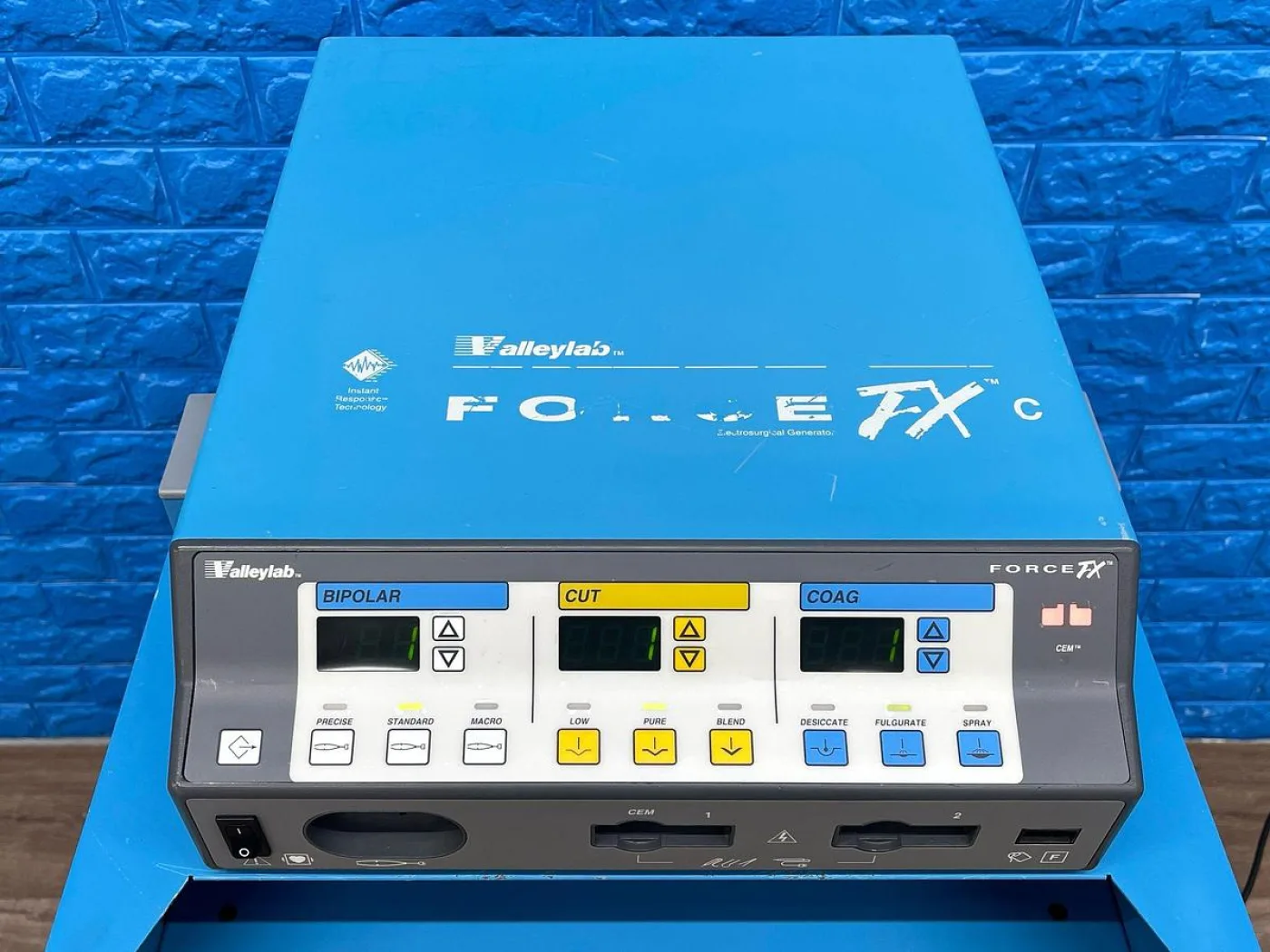 Valleylab/Covidien Force FX - 4