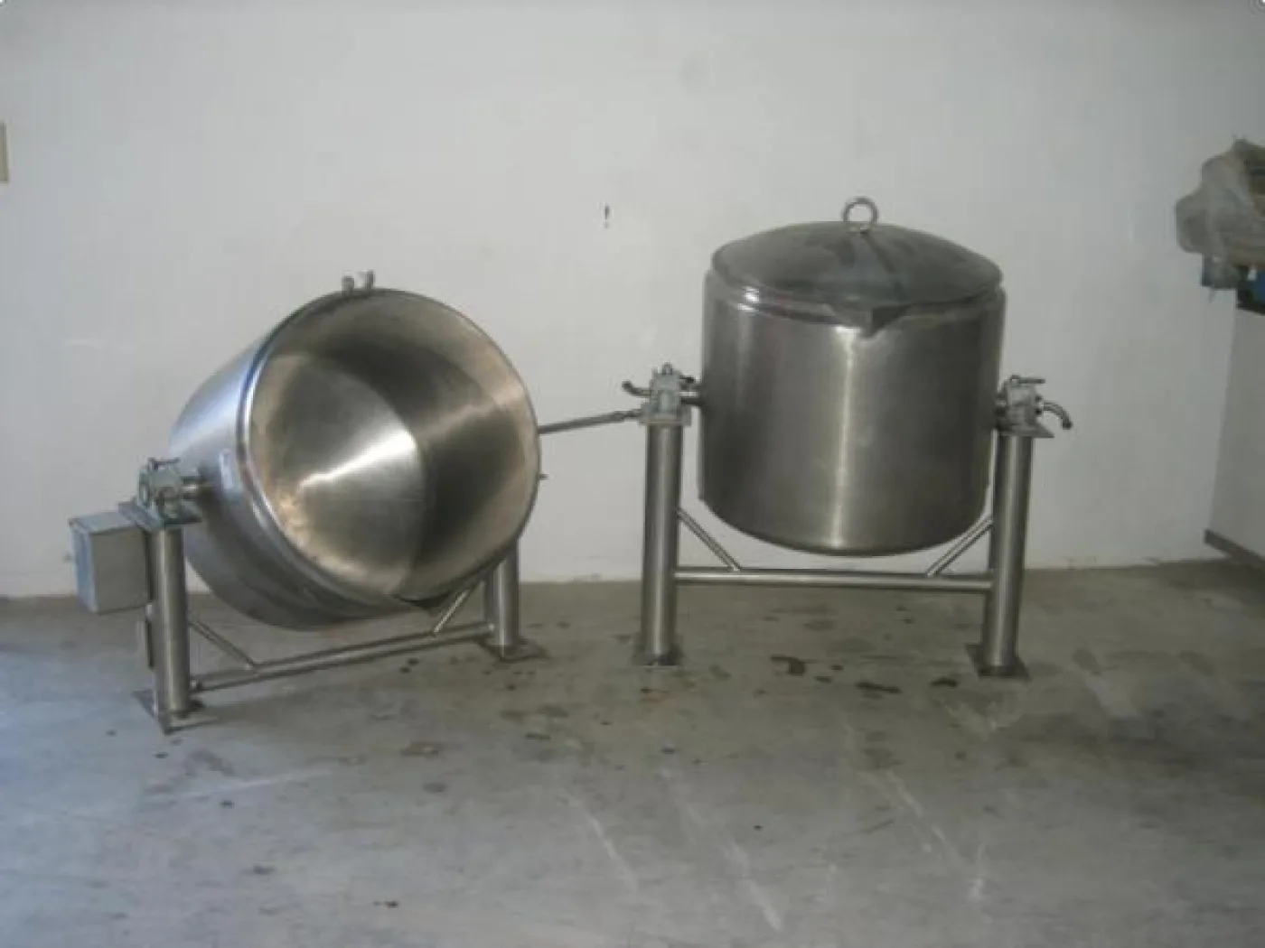 Peroles de doble fondo para agua en acero inoxidable 400 lts - 1